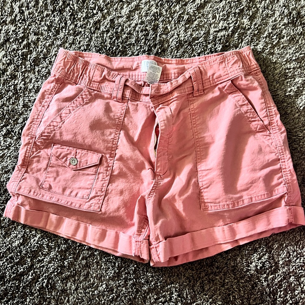 Time and Tru Pink Cargo Shorts with Relaxed Fit